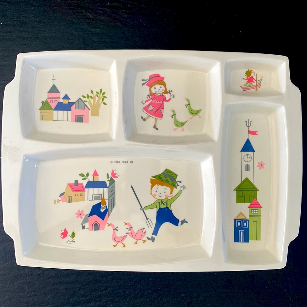 Vintage 1983 PECO~CHILD's DIVIDED RECTANGULAR MELAMINE PLATE~TRAY~SHIN-SAN